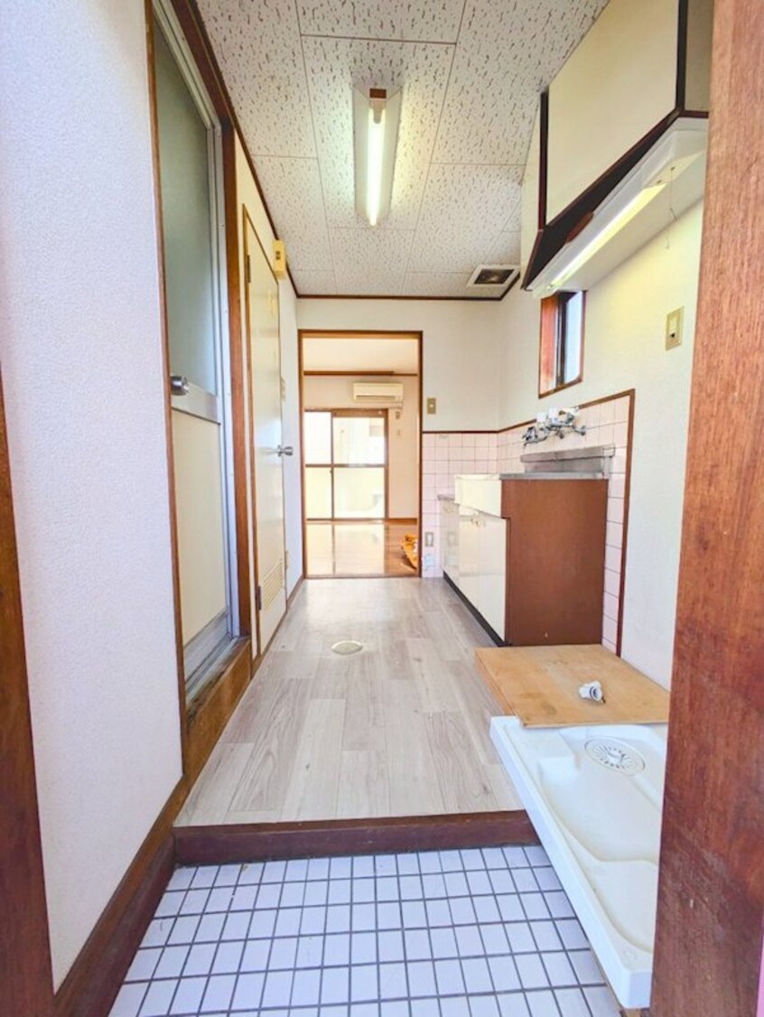 指宿枕崎線/郡元駅 徒歩25分 2階 築31年