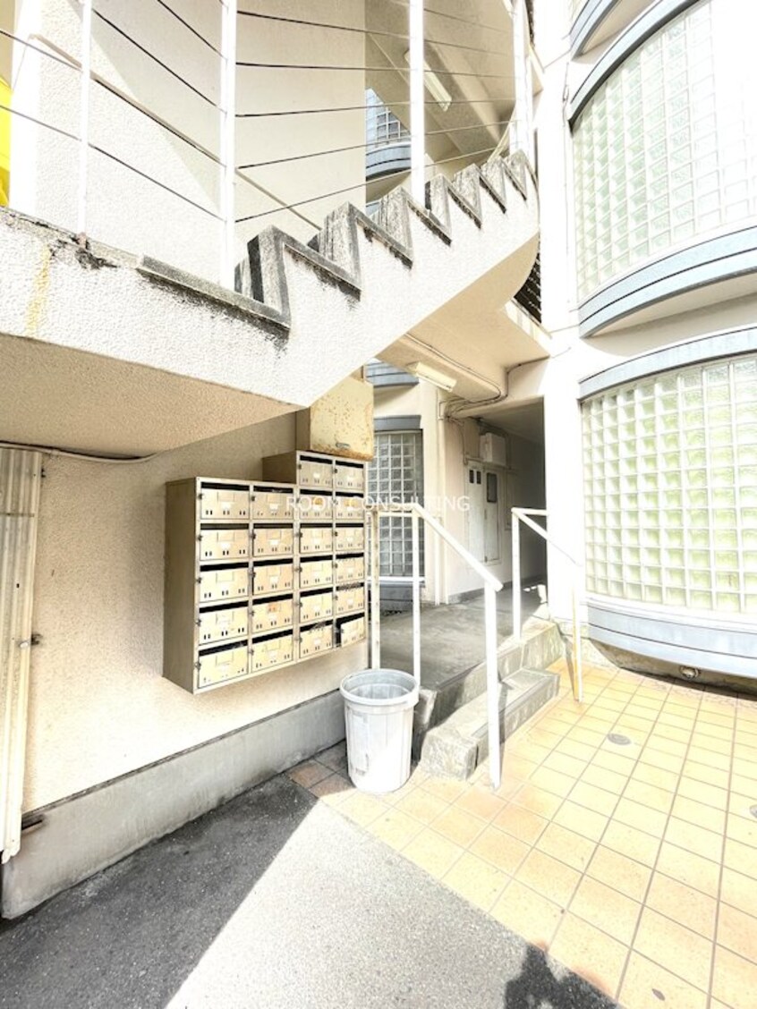  鹿児島市電１系統/二中通駅 徒歩6分 4階 築35年