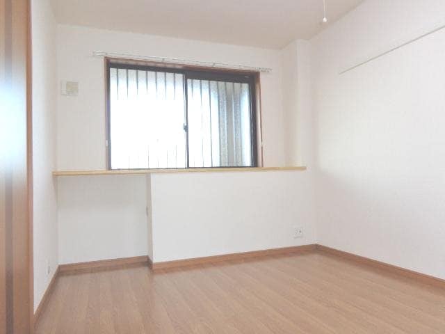  あいばす（吉田地域）月・水・金運行/Aコープ前 1階 築18年