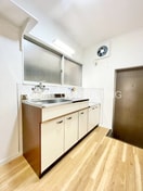  鹿児島市電２系統/市立病院前駅 徒歩11分 1階 築48年