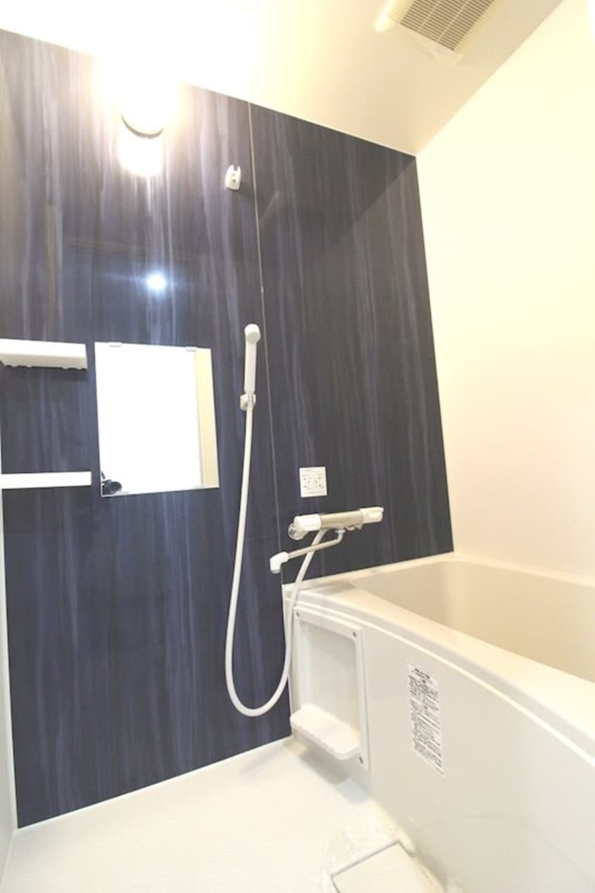  鹿児島市電１系統/荒田八幡駅 徒歩5分 2階 築7年