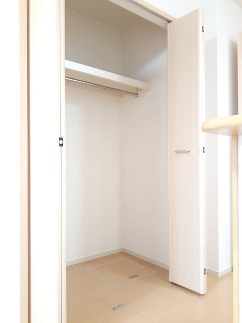  135/川畑 1階 築14年