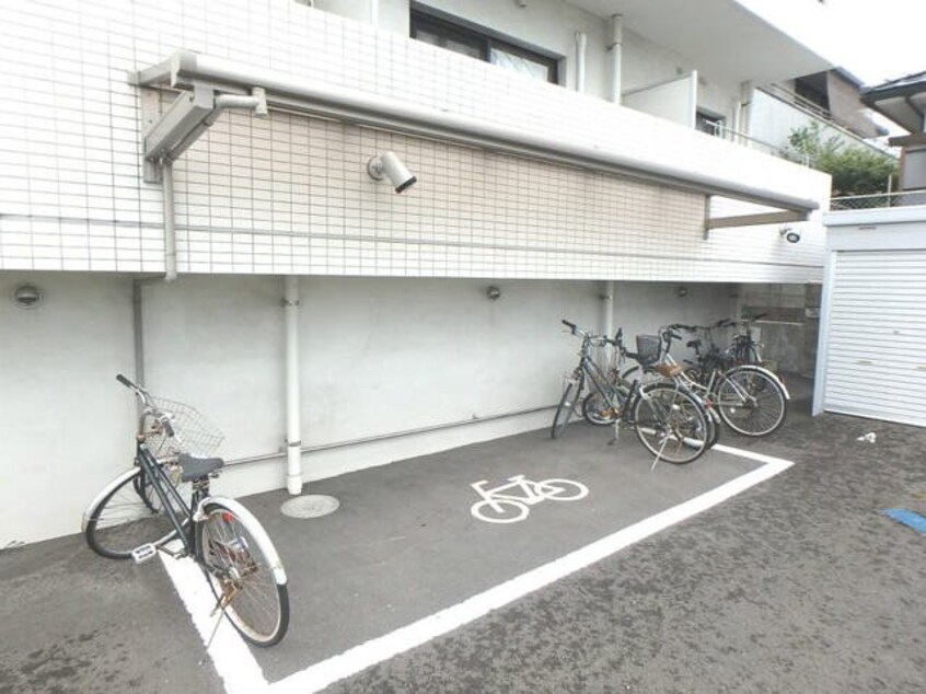  指宿枕崎線/谷山駅 徒歩11分 1階 築12年