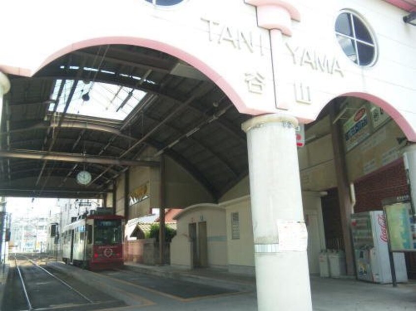  指宿枕崎線/谷山駅 徒歩11分 1階 築12年