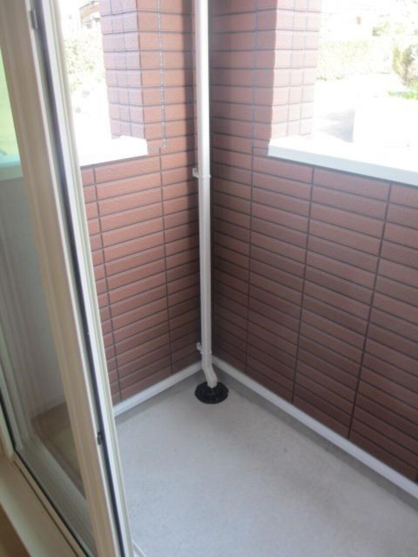  中山線/合庁前 1階 築6年