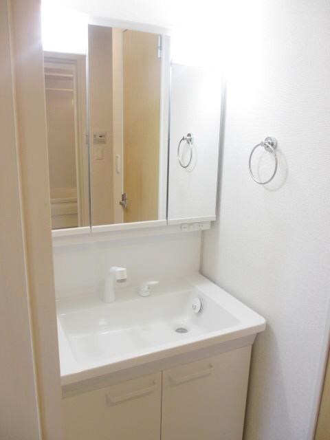  中山線/合庁前 1階 築6年