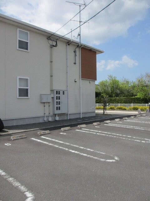  中山線/麓 1階 築15年