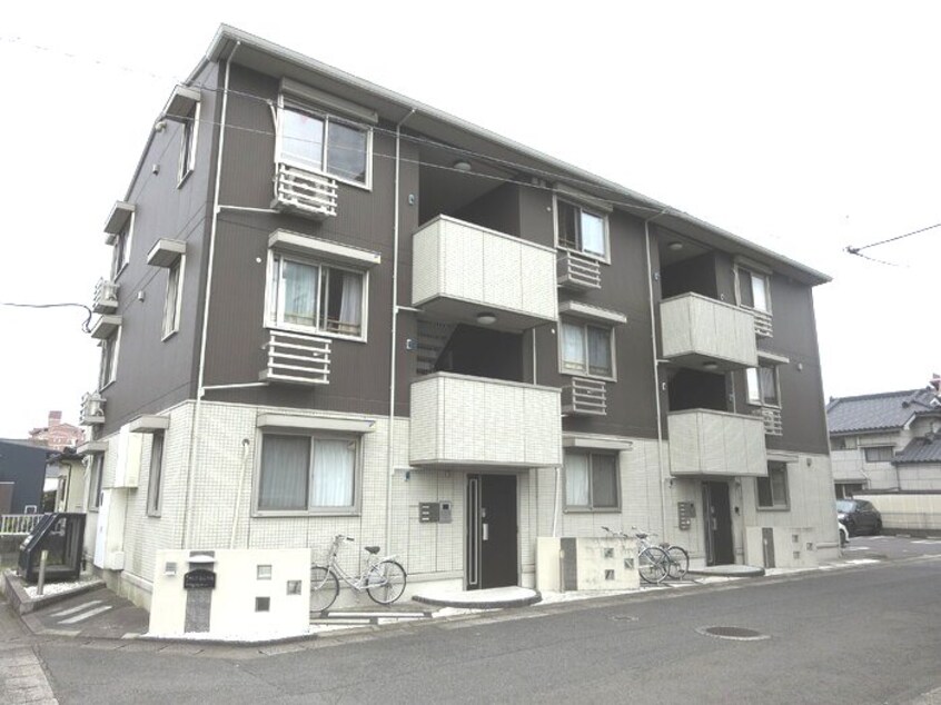  指宿枕崎線/慈眼寺駅 徒歩13分 1階 築13年