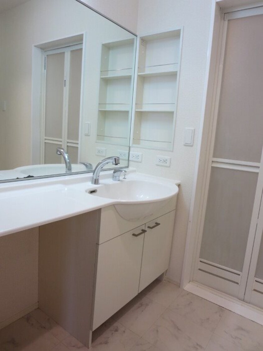  指宿枕崎線/慈眼寺駅 徒歩13分 1階 築13年