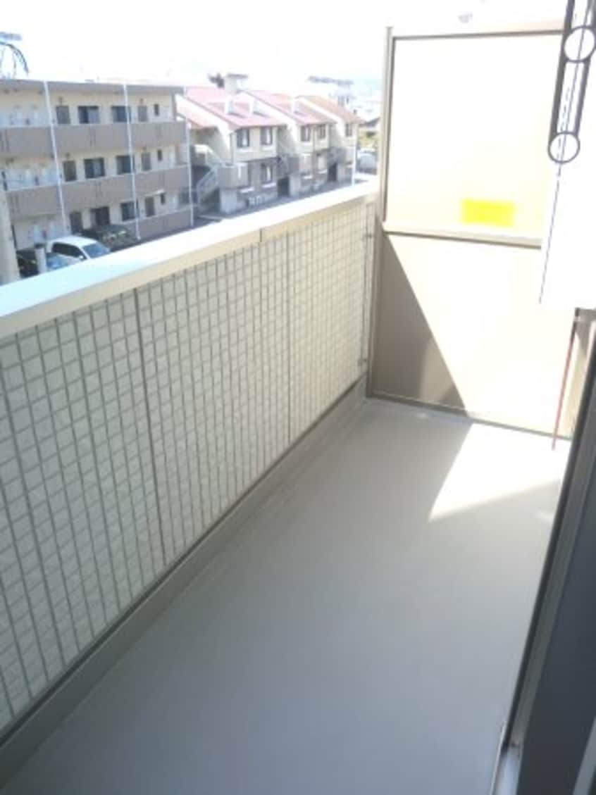  指宿枕崎線/谷山駅 徒歩17分 3階 築6年