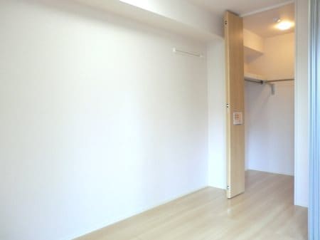  指宿枕崎線/谷山駅 徒歩17分 3階 築6年