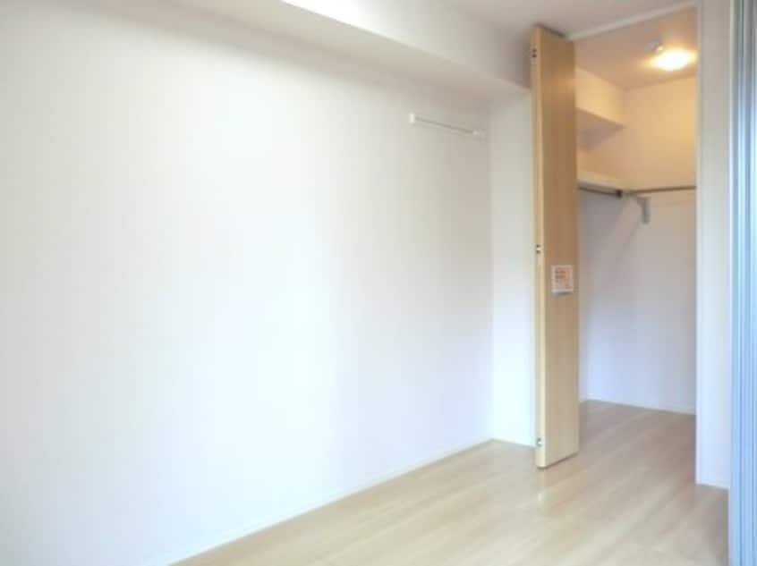  指宿枕崎線/谷山駅 徒歩17分 3階 築6年