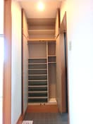  鹿児島市電１系統/谷山駅 徒歩6分 2階 築18年