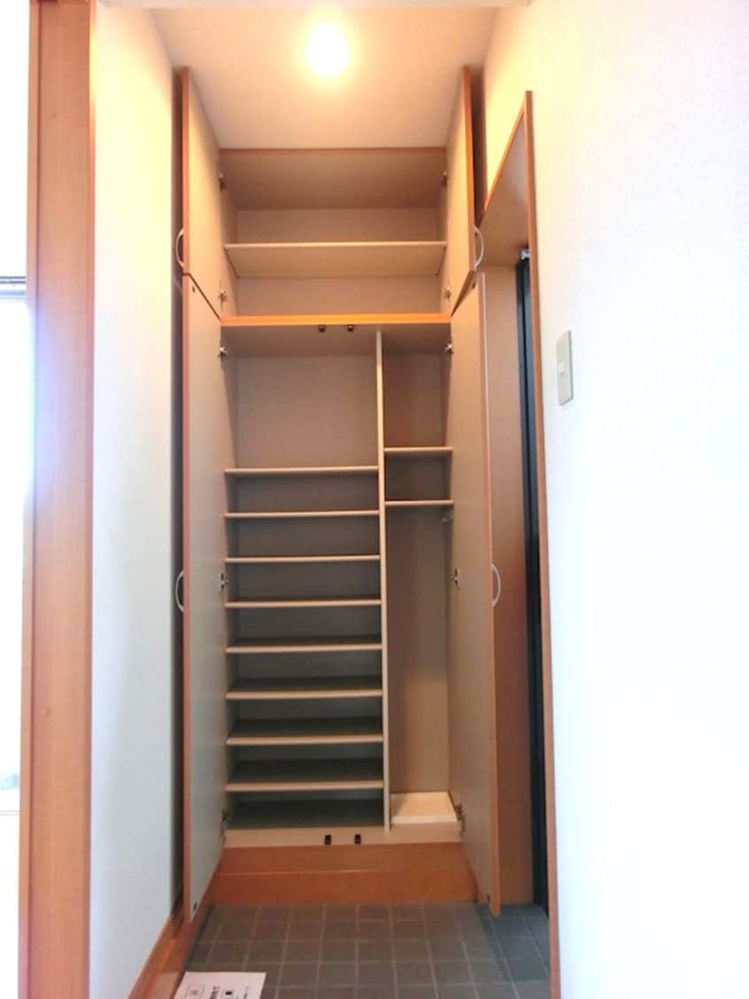  鹿児島市電１系統/谷山駅 徒歩6分 2階 築18年