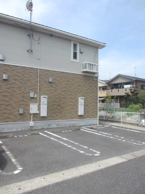  指宿枕崎線/谷山駅 徒歩16分 1階 築20年