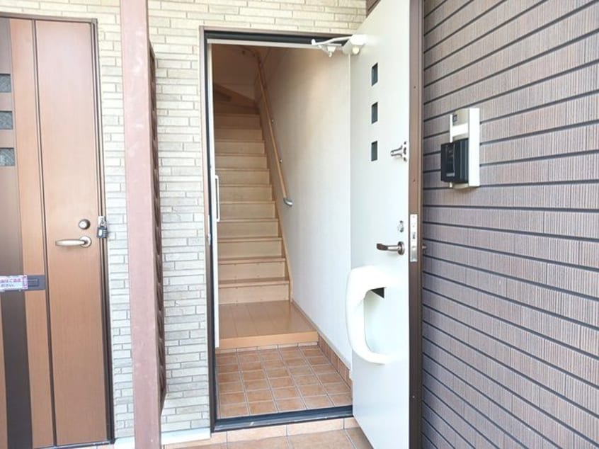  中山線/合庁前 2階 築10年