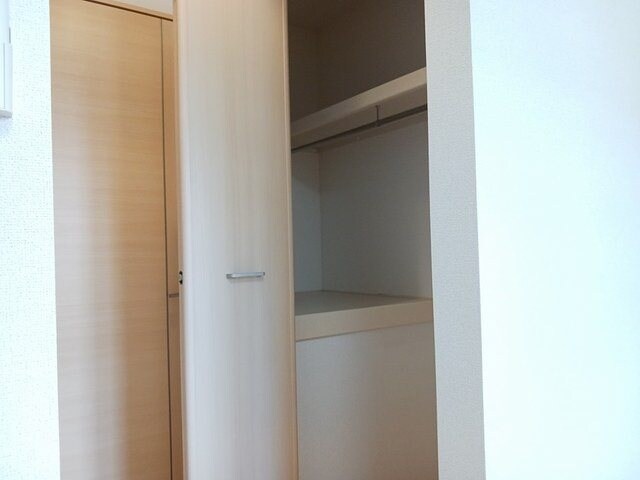  中山線/合庁前 2階 築10年