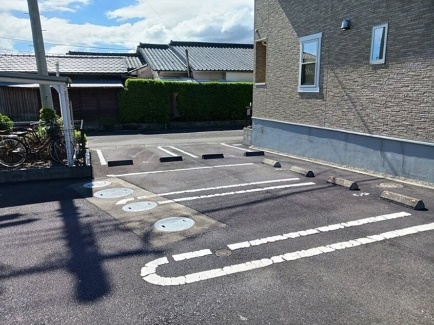  中山線/合庁前 2階 築10年