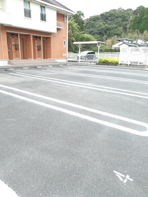  指宿枕崎線/喜入駅 徒歩10分 2階 築16年