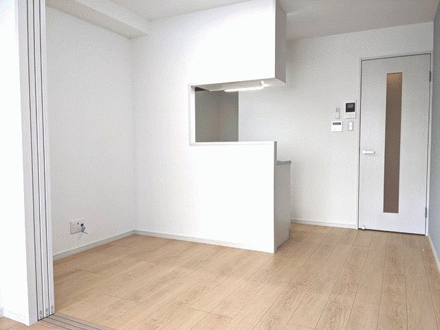  鹿児島市電１系統/谷山駅 徒歩3分 2階 築4年