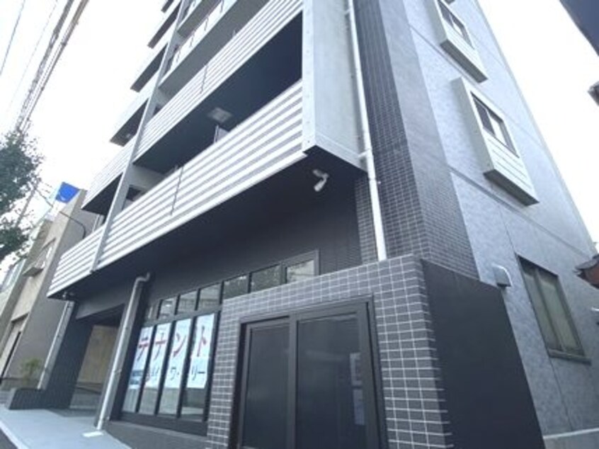  鹿児島市電１系統/谷山駅 徒歩3分 2階 築5年