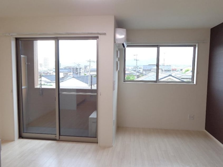  鹿児島市電１系統/上塩屋駅 徒歩8分 1階 築6年