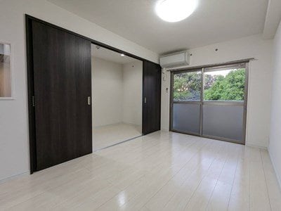  鹿児島市電１系統/上塩屋駅 徒歩6分 3階 築8年