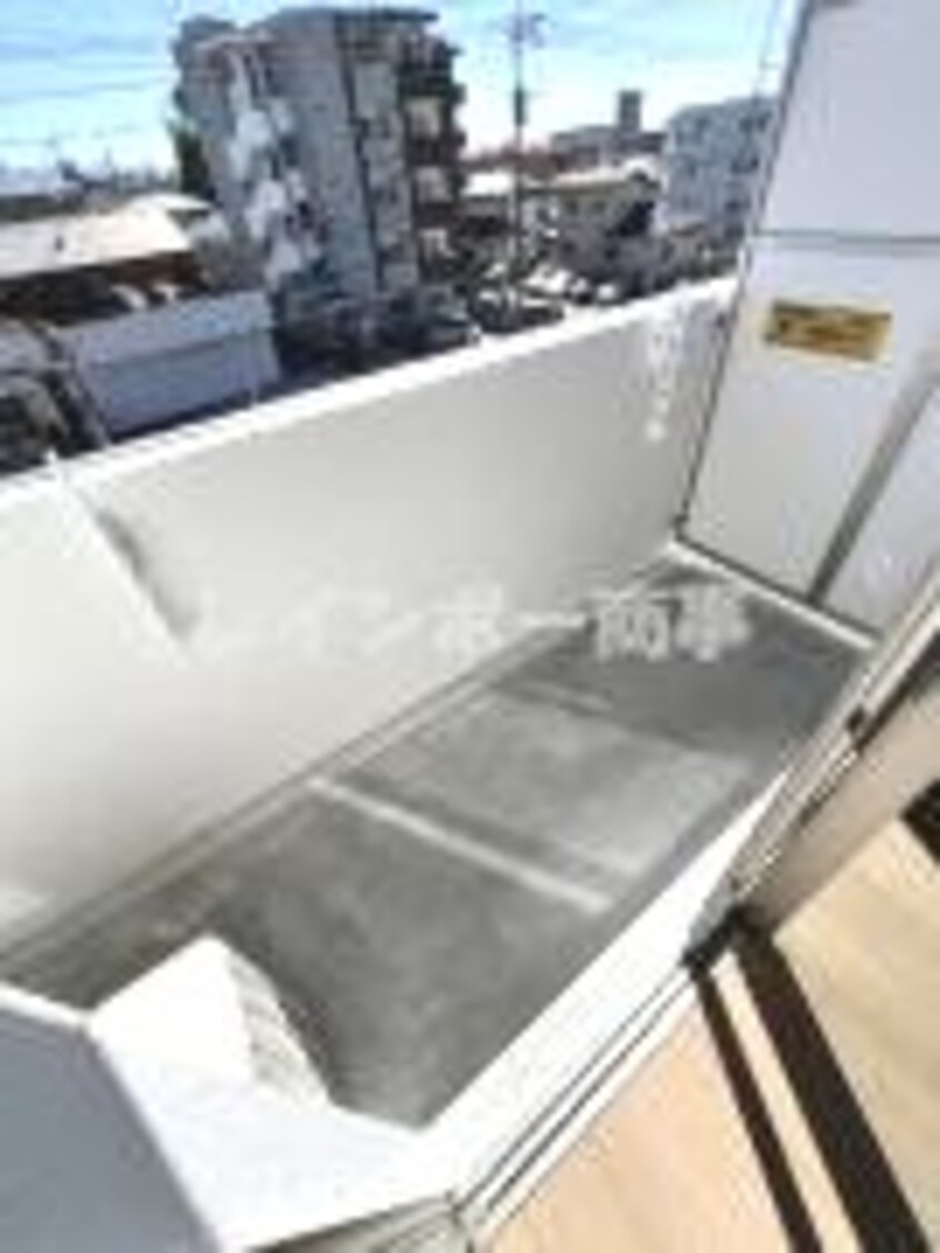  鹿児島市電２系統/中郡駅 徒歩2分 2階 築1年