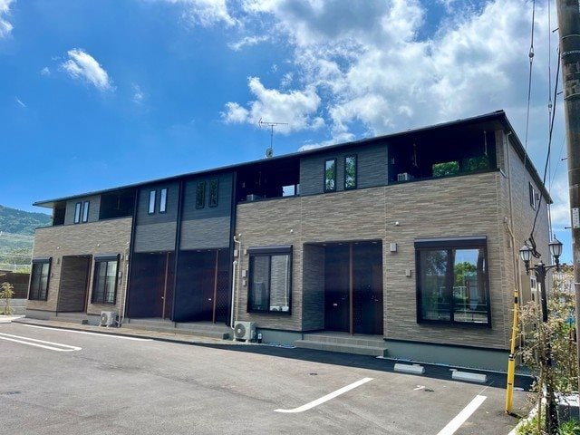  指宿枕崎線/二月田駅 徒歩3分 1階 築1年