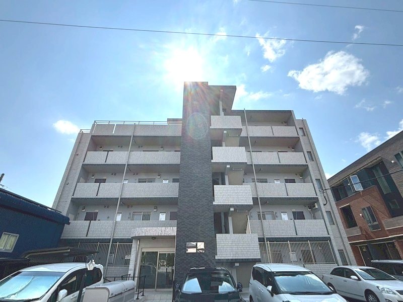  指宿枕崎線/慈眼寺駅 徒歩19分 3階 築3年