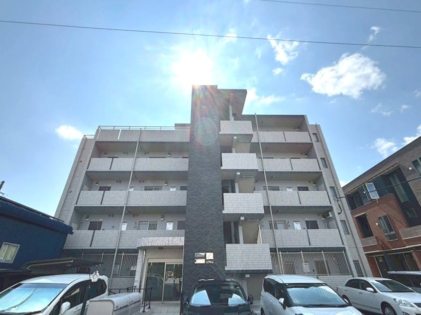  指宿枕崎線/慈眼寺駅 徒歩19分 3階 築3年