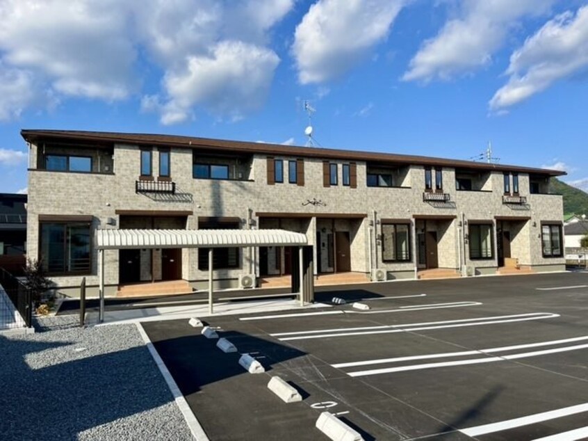  指宿枕崎線/指宿駅 徒歩25分 2階 築1年