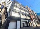 8･8ビルの外観