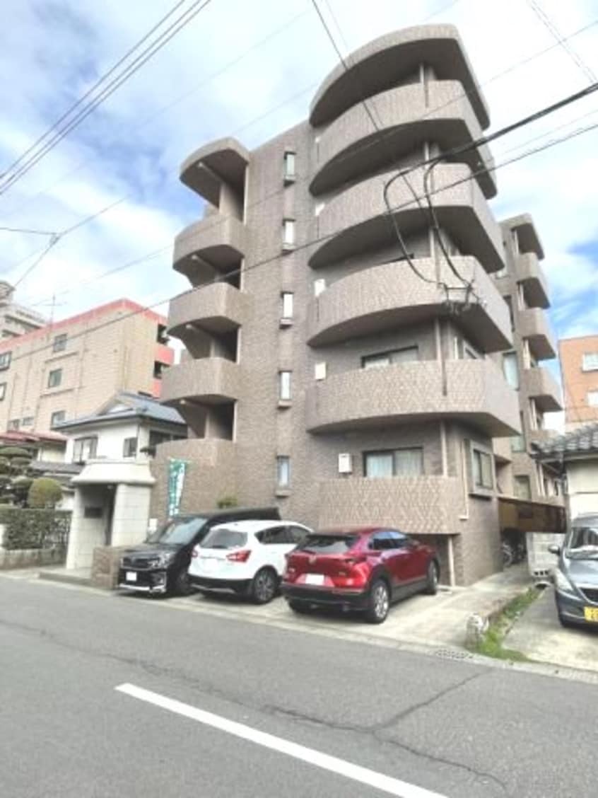  鹿児島市電１系統/荒田八幡駅 徒歩2分 1階 築28年