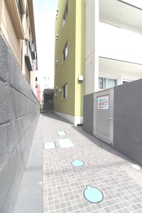  鹿児島市電１系統/二中通駅 徒歩12分 2階 築8年