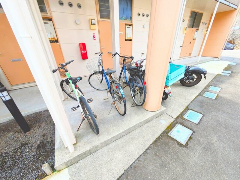  指宿枕崎線/谷山駅 バス7分滝ノ下/見寄循環　自由ヶ丘（鹿児島県）下車:停歩3分 2階 築26年