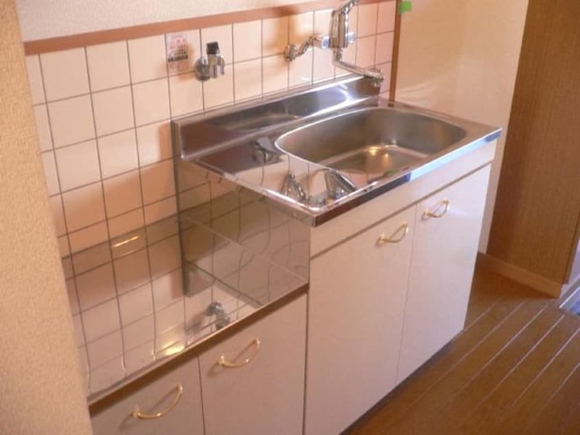  鹿児島市電１系統/騎射場駅 徒歩6分 2階 築19年