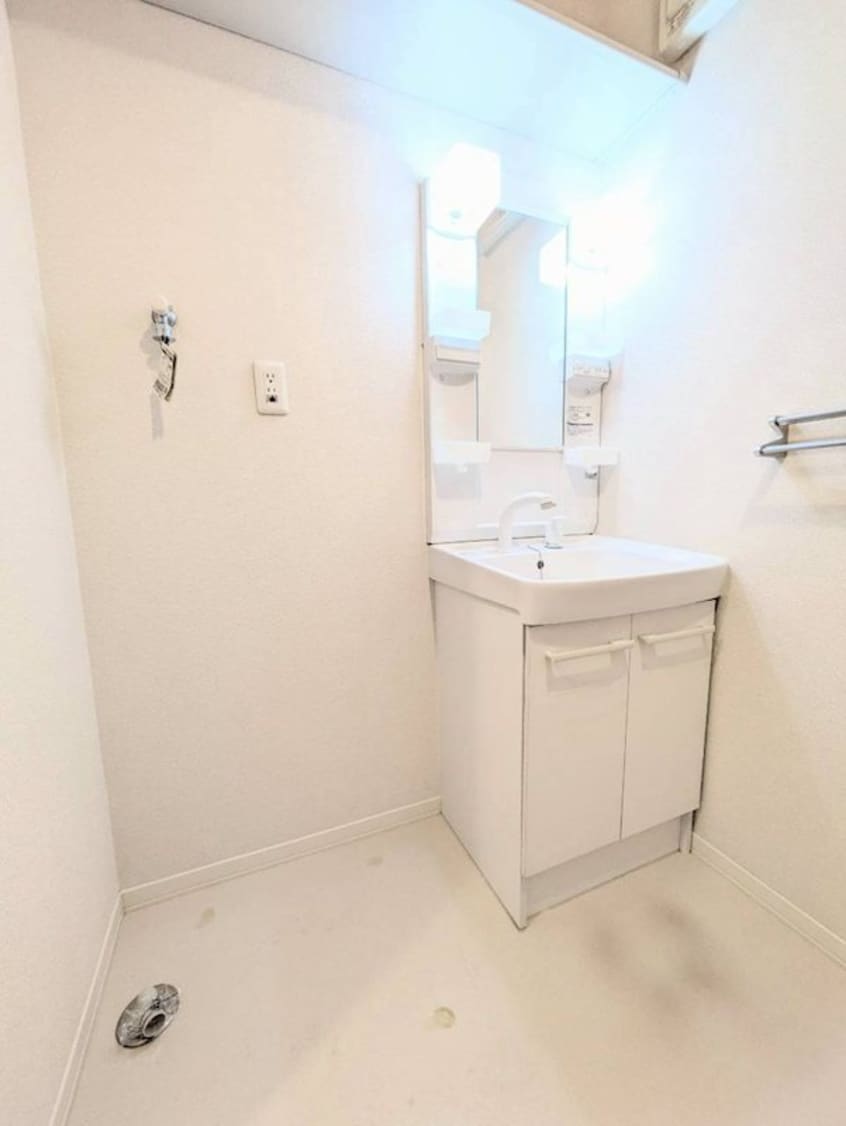  指宿枕崎線/慈眼寺駅 徒歩13分 1階 築9年