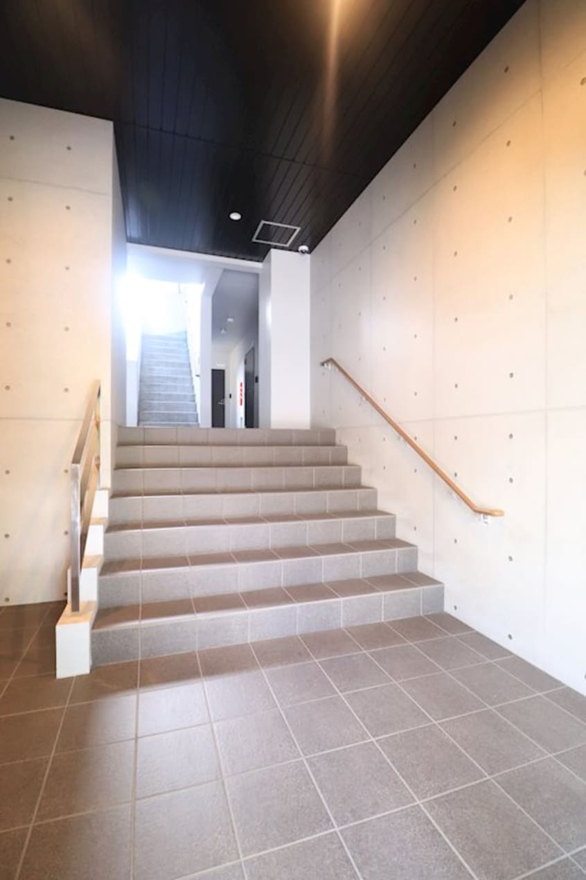  鹿児島市電１系統/谷山駅 徒歩6分 3階 築6年