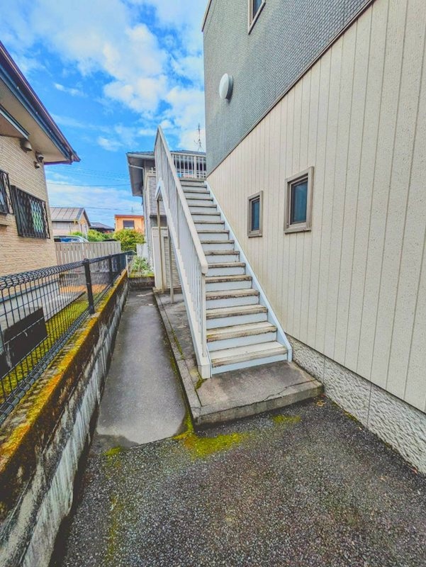  指宿枕崎線/宇宿駅 バス10分［10］　鍋ヶ宇都〔鹿児島交通〕下車:停歩3分 2階 築19年