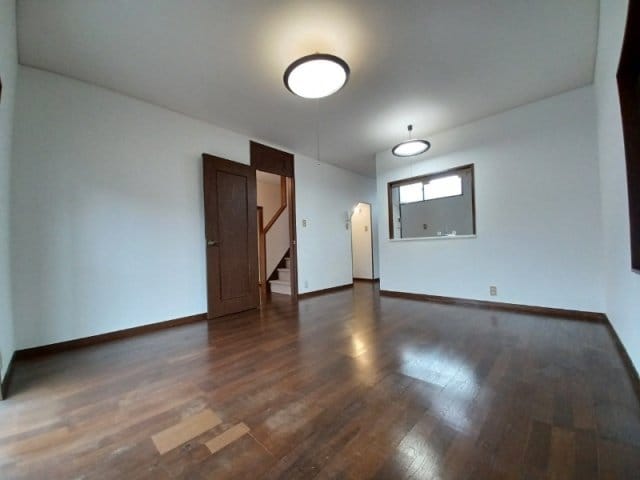  桐ヶ丘5丁目4LDK一戸建て