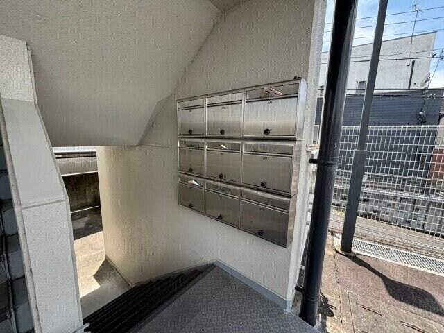  グラッツアモーレ名張