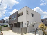 ファミールＡ