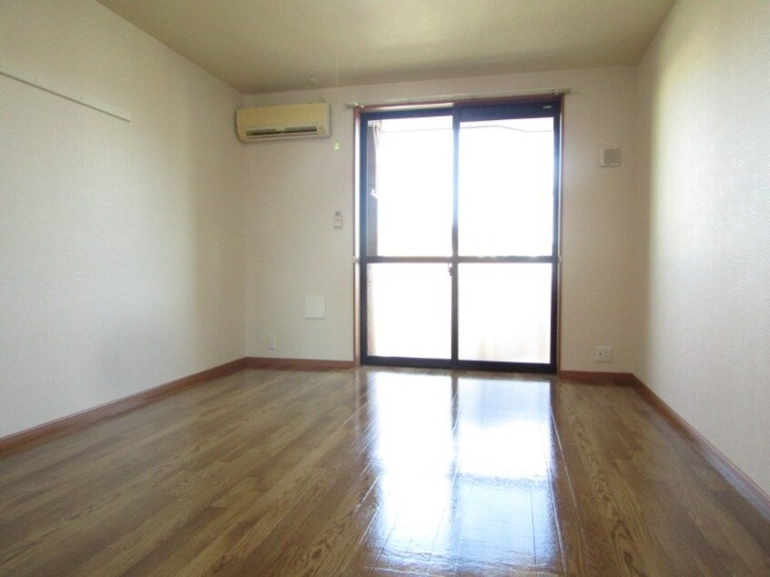 同一物件の別部屋の写真です ネオヴィーヴル