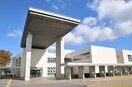 近畿大学工業高等専門学校(大学/短大/専門学校)まで3708m 富貴ヶ丘戸建て