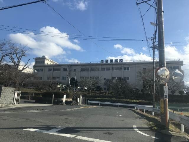 三重県立名張高等学校(高等学校/高等専門学校)まで800m ウッズ　ヒル