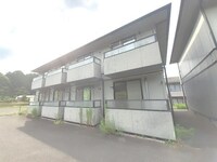 メゾンラピタⅣ