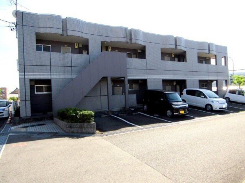  エルシャトー鴻之台