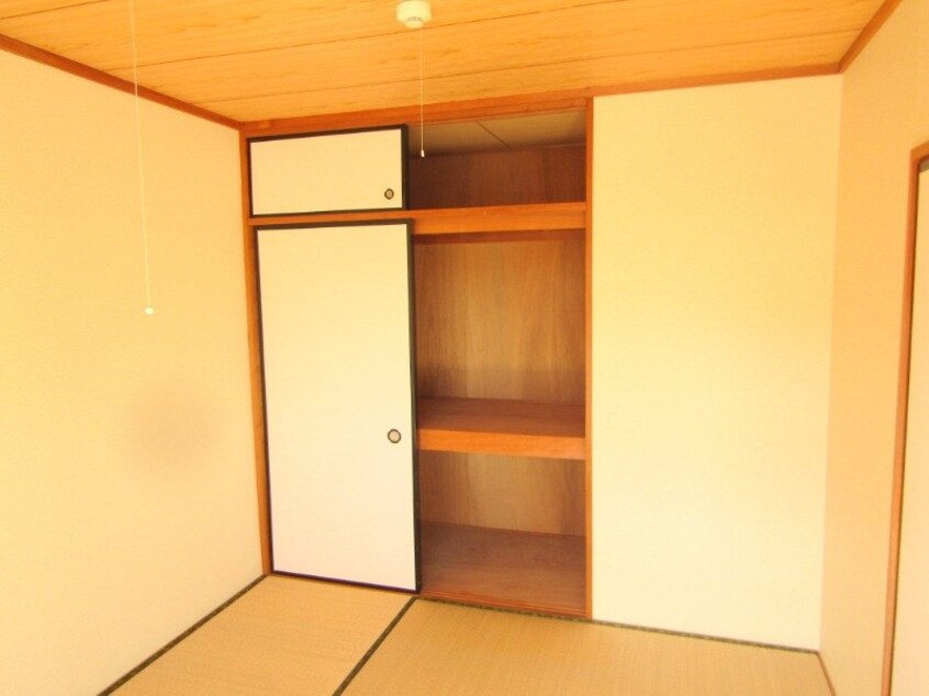 別部屋同タイプ エルシャトー鴻之台