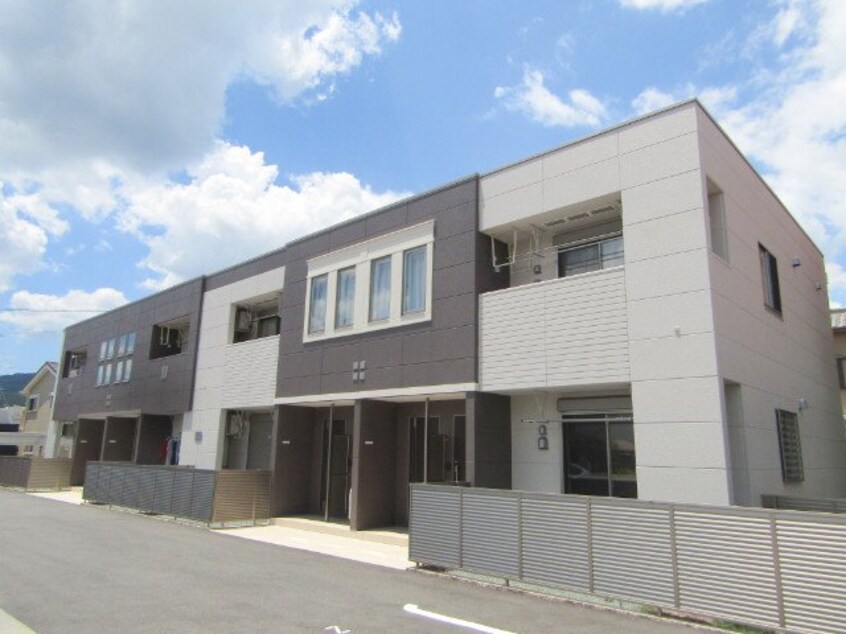  ファミールＢ
